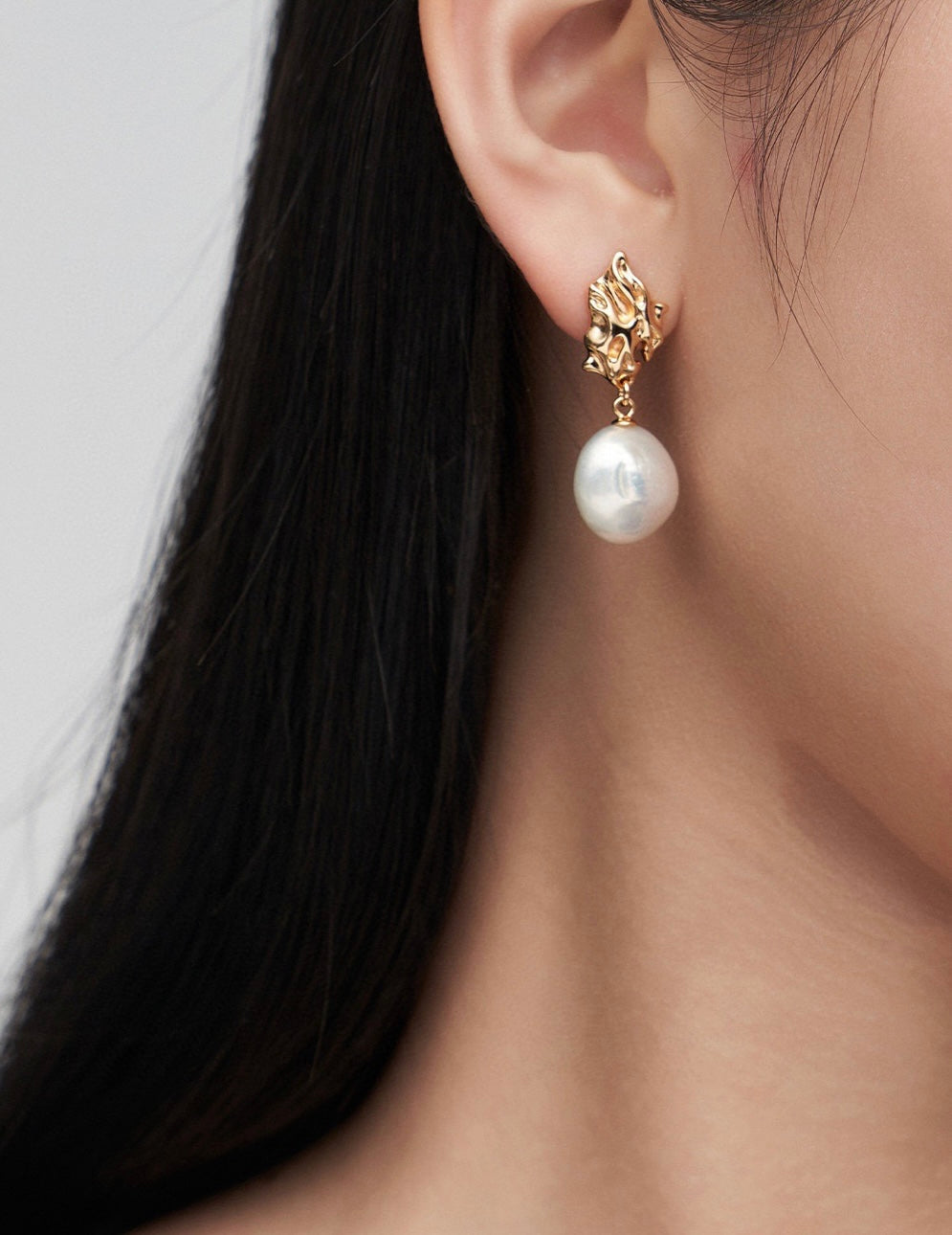 Minimalist French Series Baroque Pearl Earrings