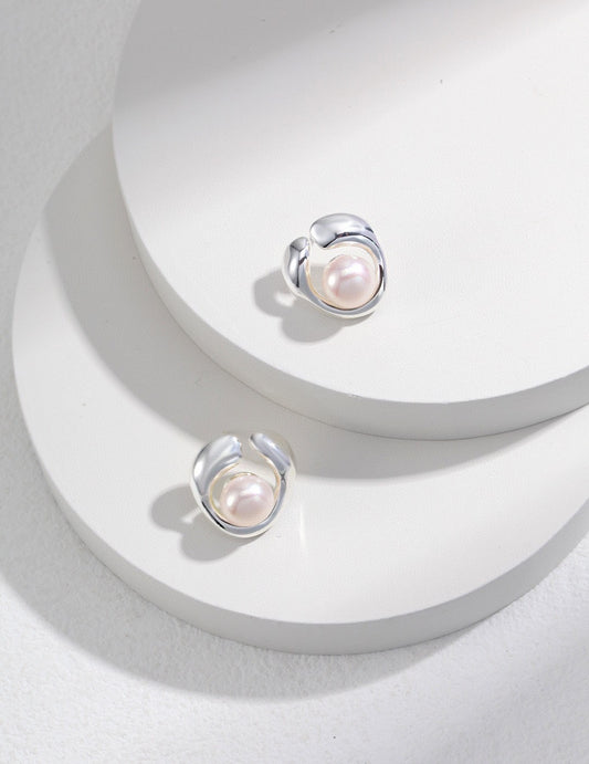 Remodeling Series Pearl Earrings