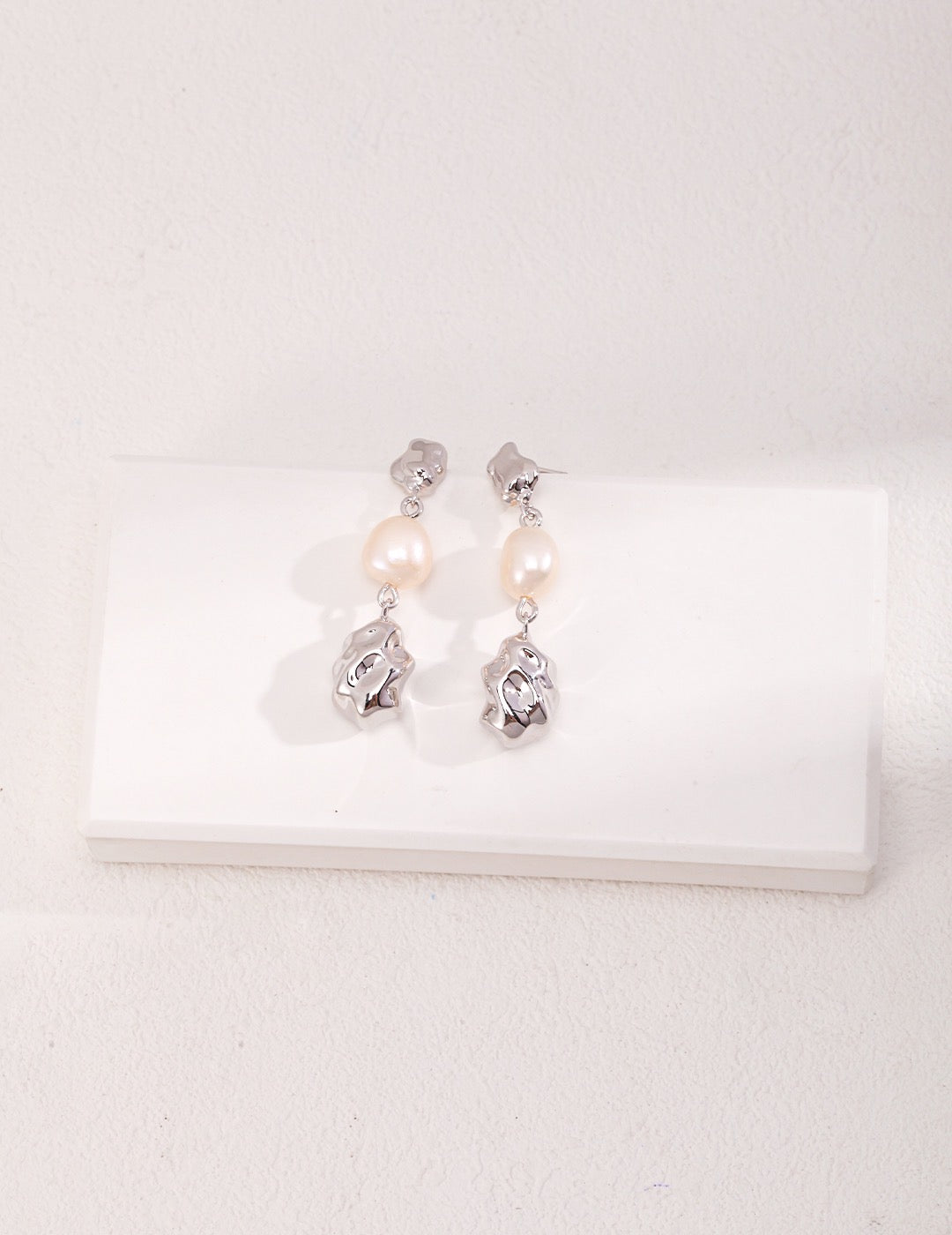 Baroque Pearl Drop Earrings