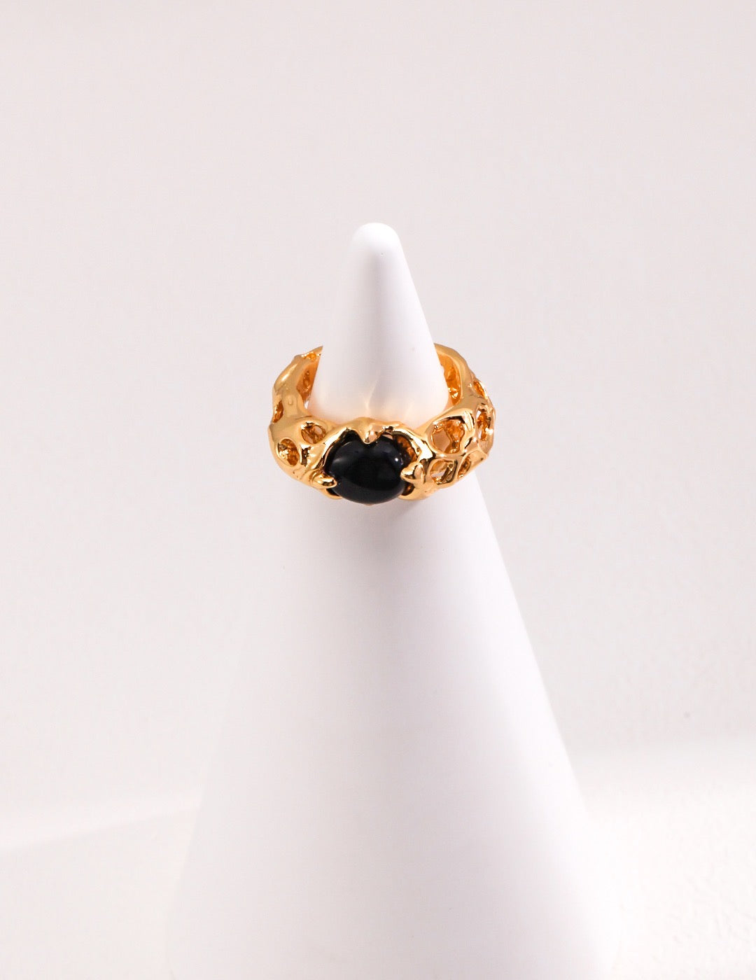 Black Onyx Ring - YIN BEAUTY