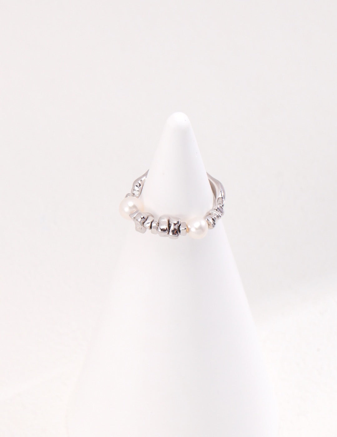 Broken Silver Pearl Ring - YIN BEAUTY