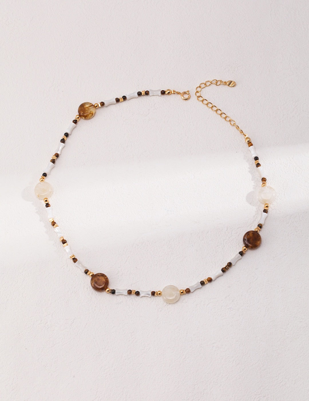 Tiger‘s Eye & Shell Bead Necklace - YIN BEAUTY