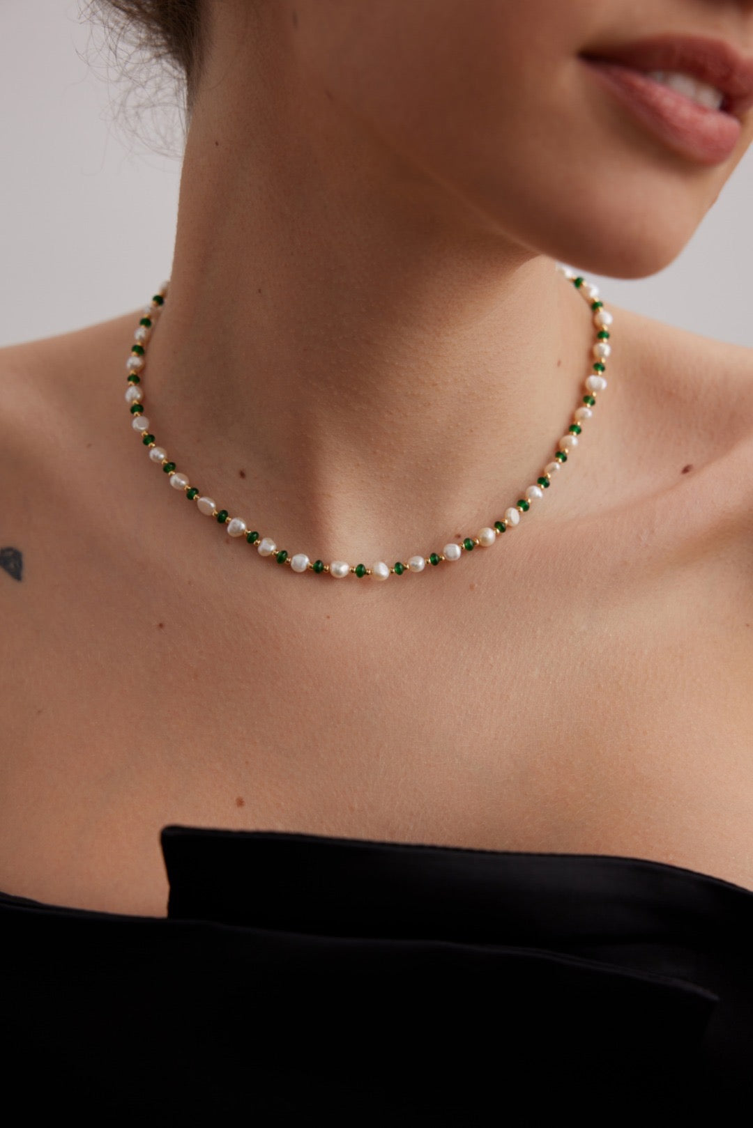 Pearl & Emerald Necklace - YIN BEAUTY