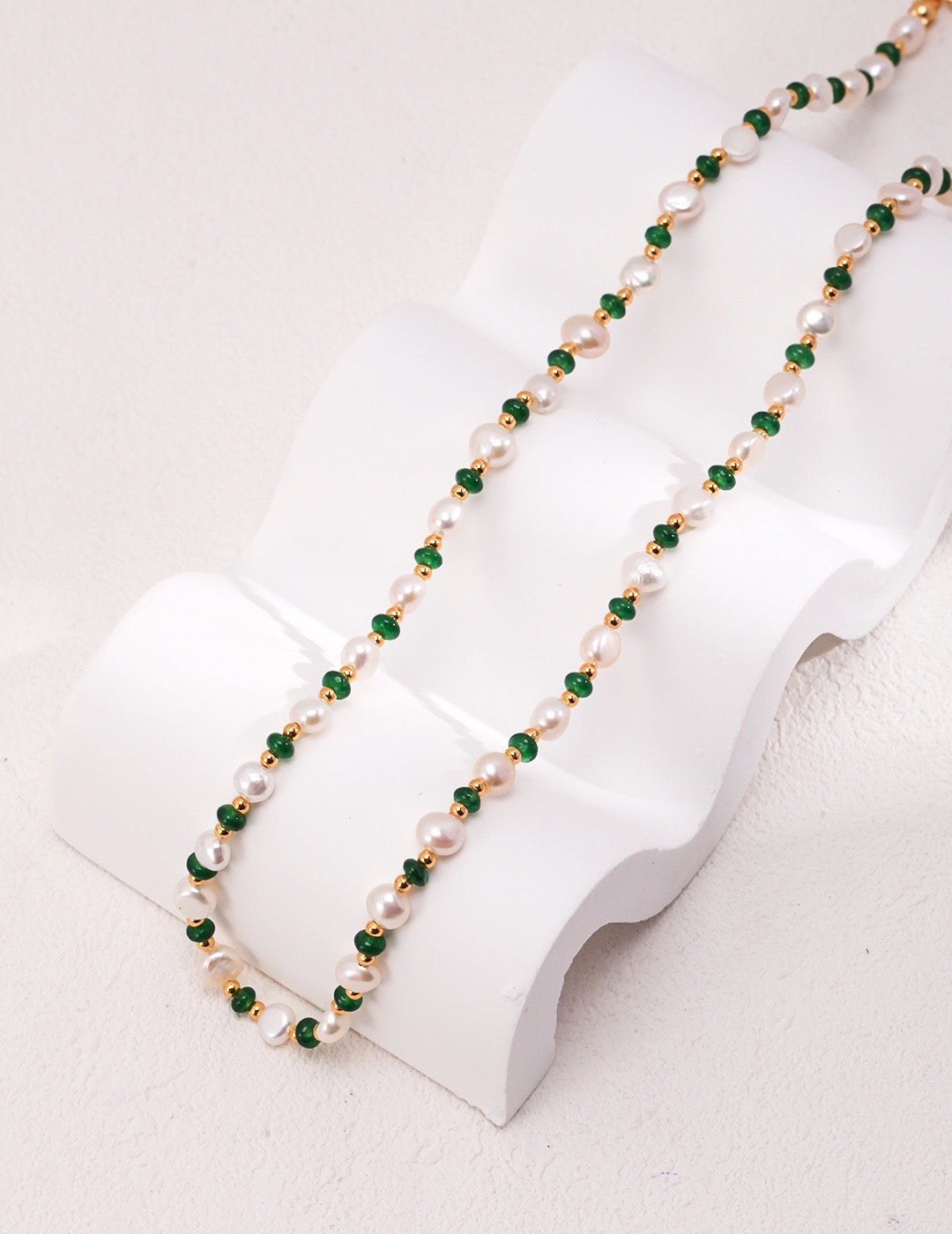 Pearl & Emerald Necklace - YIN BEAUTY