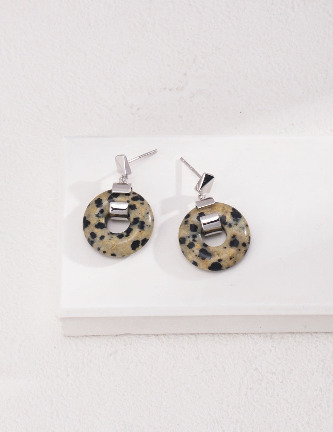 Speckled Stone Earring - YIN BEAUTY